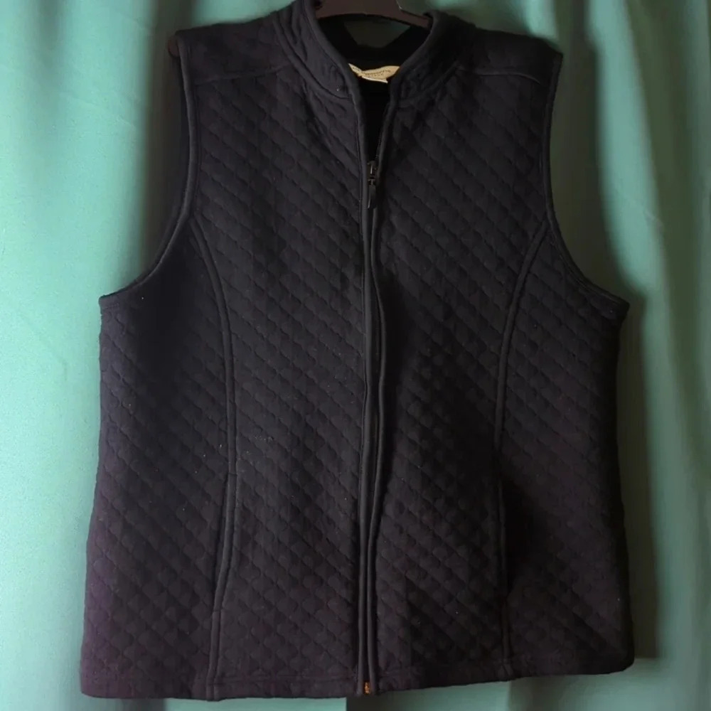 Liz Claiborne Weekend Vest‎
